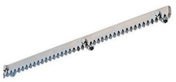 Ozubený kovový hřeben 30x8mm zinkovaný, M4, 1m Ozubený kovový hřeben 30x8mm zinkovaný, M4, 1m