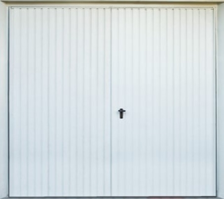 Dvoukřídlá NEZATEPLENÁ garážová vrata, vnější rozměr rámu šířka 2750 mm